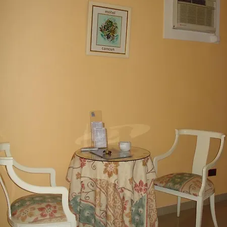 Motel Cancun Barbadas-ourense Os Fornos