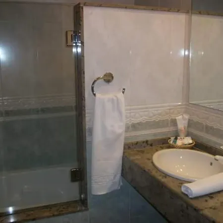 Motel Cancun Barbadas-ourense