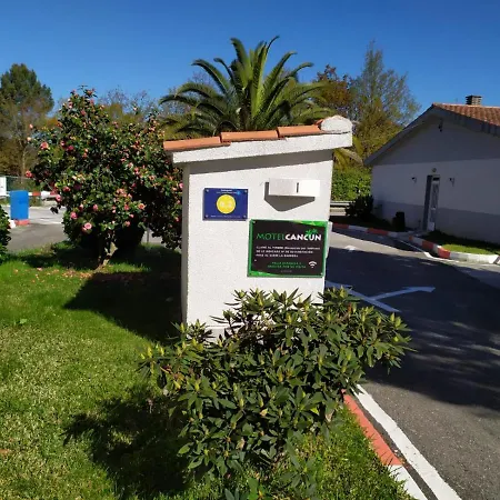 Motel Cancun Barbadas-ourense *